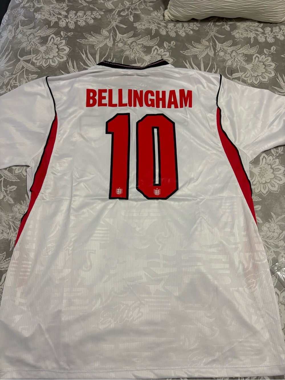 Nike England #10 Football Jersey - White/Red/Navy - Picture 2 of 2